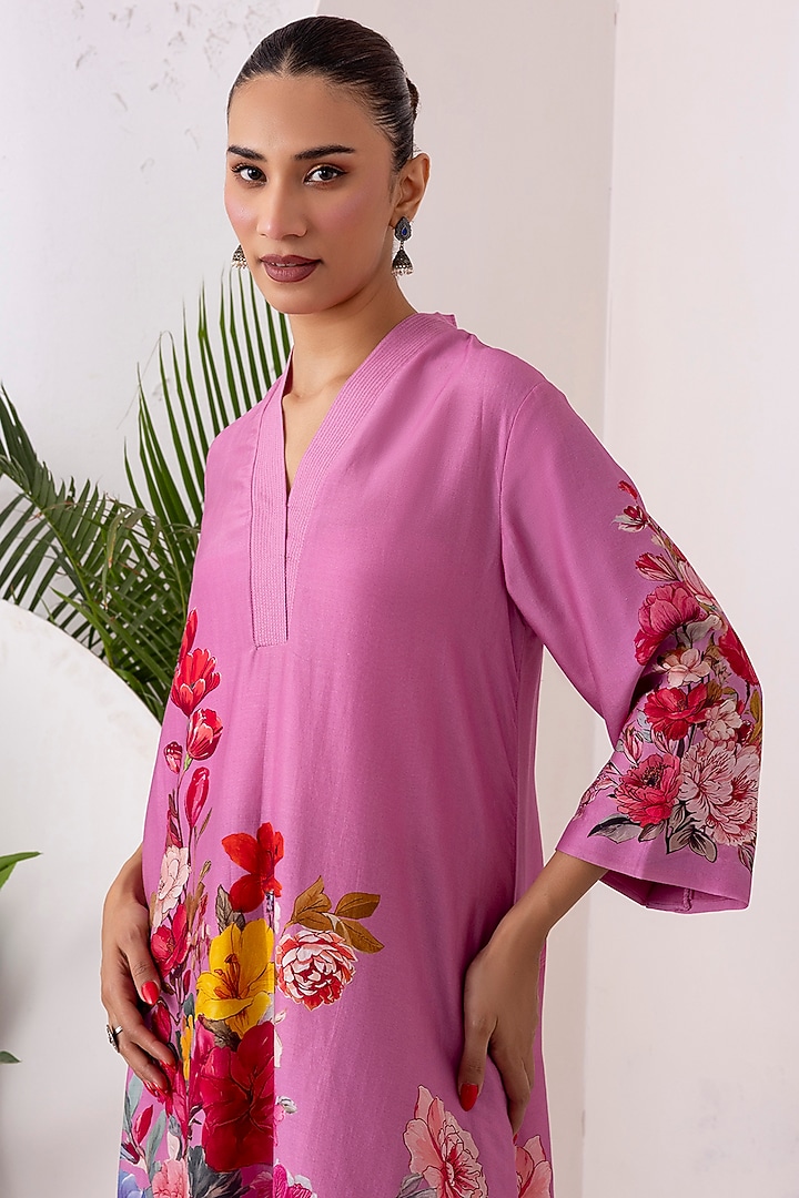 Salmon Pink Silk Chanderi Digital Printed Tunic Set by Haute Mess at Pernia's Pop Up Shop