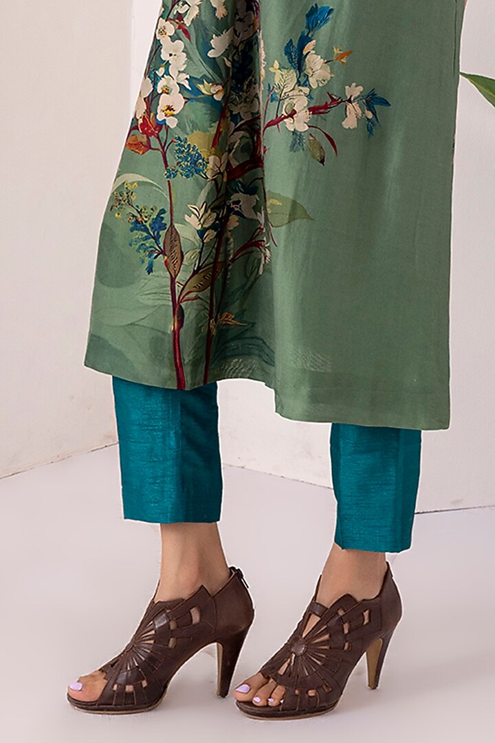 Sage Green Silk Chanderi Digital Printed Tunic Set by Haute Mess at Pernia's Pop Up Shop