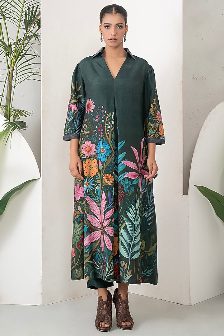 Dark Green Silk Chanderi Floral Printed Pleated Co-Ord Set by Haute Mess at Pernia's Pop Up Shop