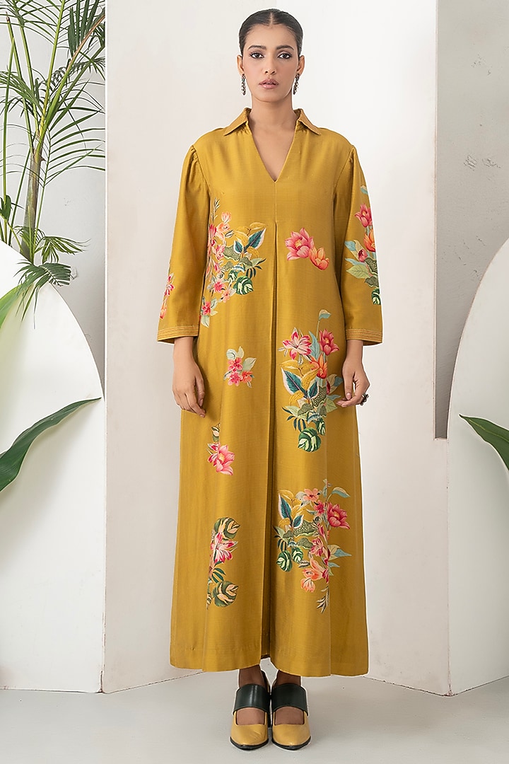 Mustard Silk Chanderi Floral Printed Pleated Co-Ord Set by Haute Mess at Pernia's Pop Up Shop