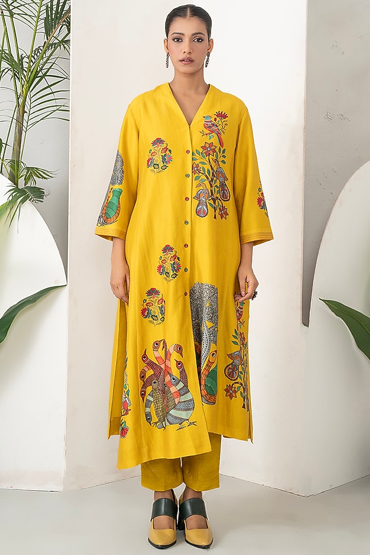 Yellow Silk Chanderi Floral Printed Tunic Set by Haute Mess at Pernia's Pop Up Shop