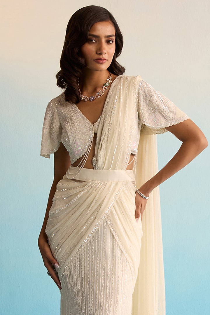 Ivory Organza Sequins & Cutdana Work Pre-Draped Reception Saree Set by House of Armuse at Pernia's Pop Up Shop