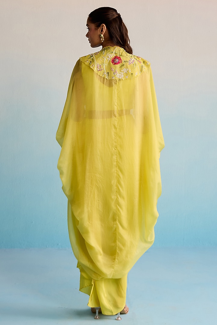 Yellow Butter Silk Cape Set by House of Armuse at Pernia's Pop Up Shop