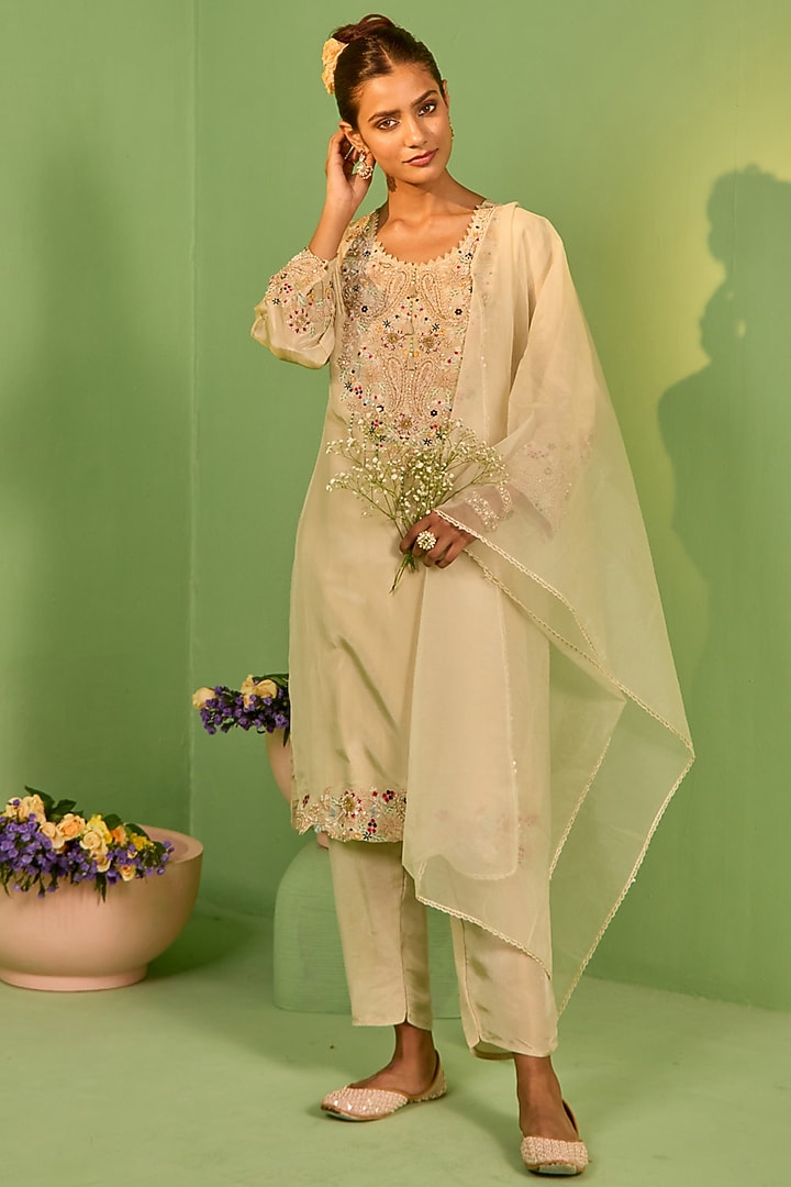 Mint Green Shimmer Organza Thread Work Kurta Set by House of Armuse at Pernia's Pop Up Shop
