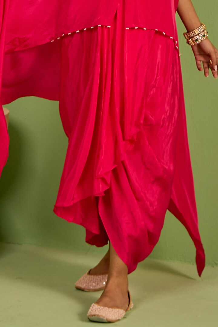 Hot Pink Silk Thread Work Kaftan Set by House of Armuse at Pernia's Pop Up Shop