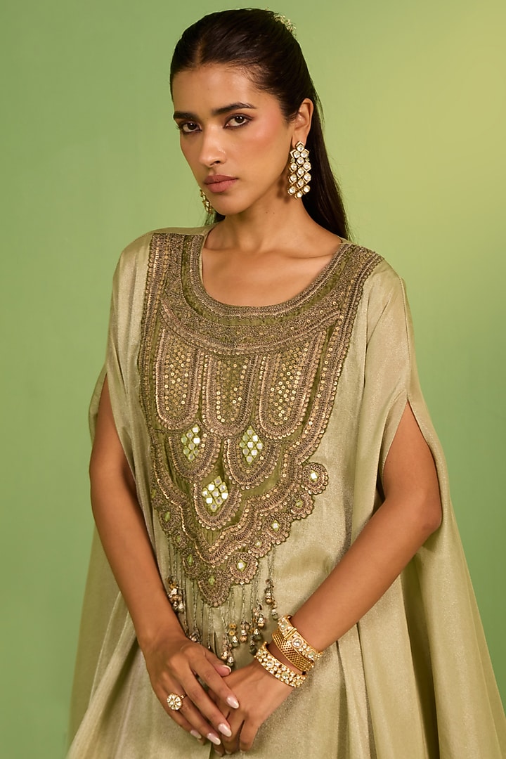 Green Tussar Silk Thread Work Kaftan Set by House of Armuse at Pernia's Pop Up Shop