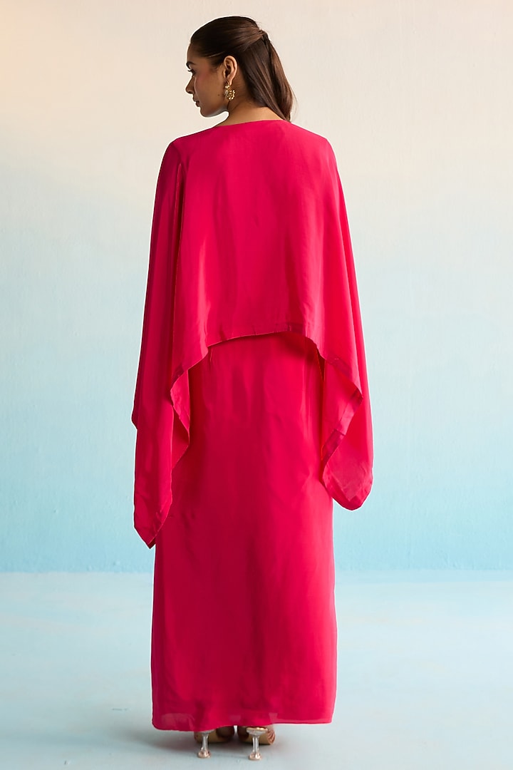 Hot Pink Crepe Thread & Bead Work Kaftan Set by House of Armuse at Pernia's Pop Up Shop
