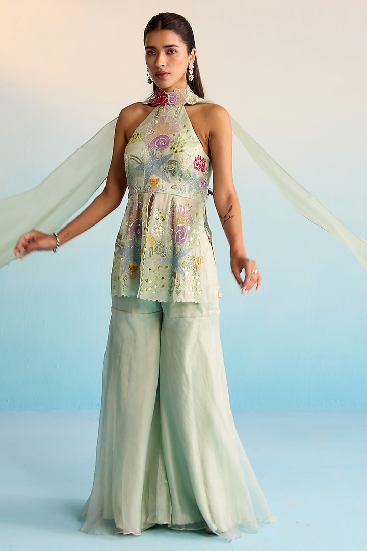 Mint Green Organza Hand Painted Kurta Set by House of Armuse at Pernia's Pop Up Shop