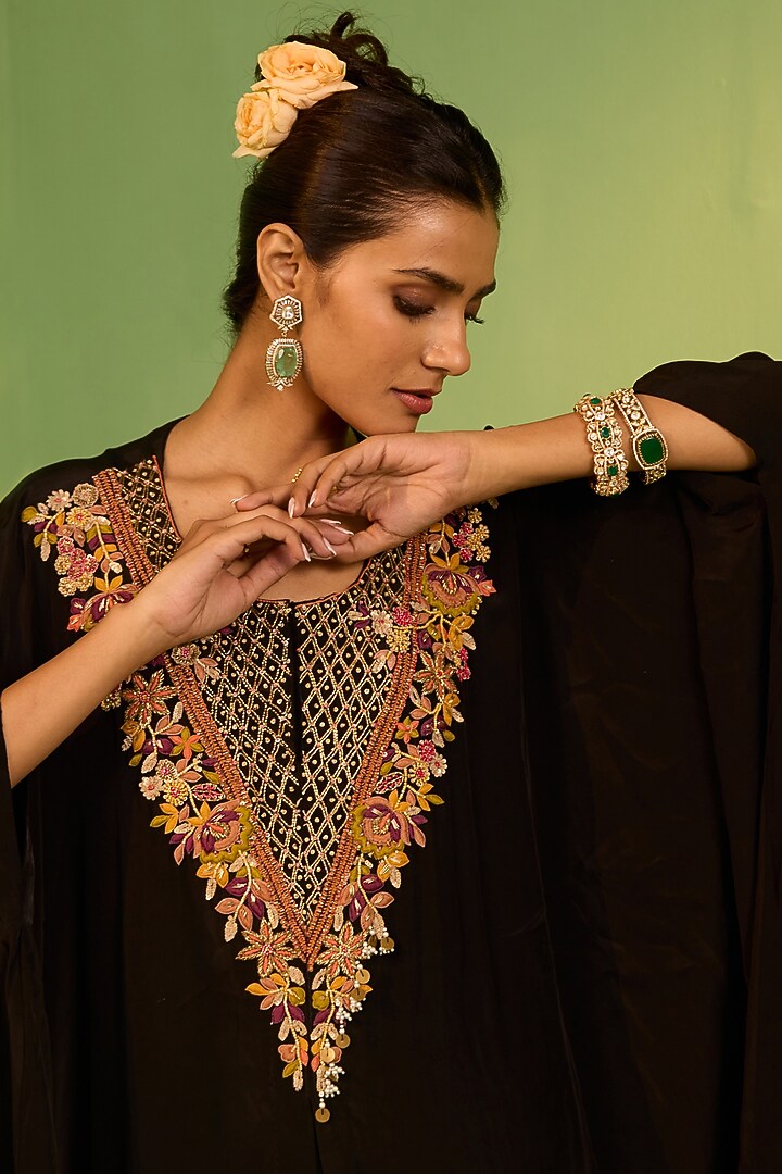 Black Crepe Sequins & Cutdana Work Kaftan Set by House of Armuse at Pernia's Pop Up Shop