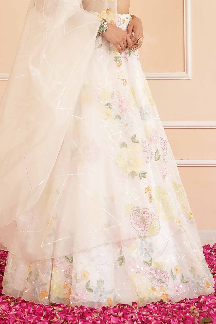 Ivory Organza Hand Painted Bridal Lehenga Set by House of Armuse at Pernia's Pop Up Shop
