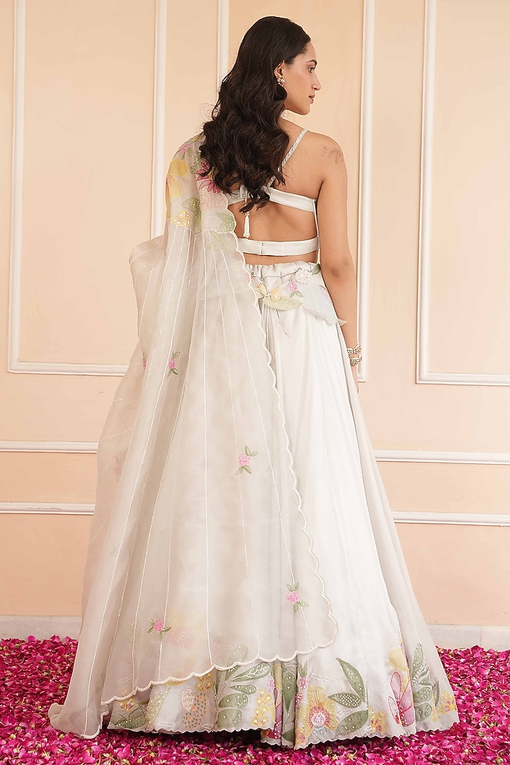 Ice Grey Satin Organza Hand Painted Bridal Lehenga Set by House of Armuse at Pernia's Pop Up Shop