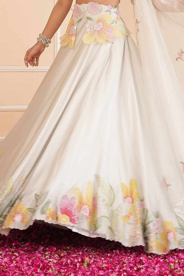 Ice Grey Satin Organza Hand Painted Bridal Lehenga Set by House of Armuse at Pernia's Pop Up Shop