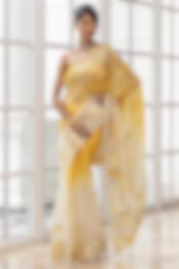 Ivory-Yellow Organza Hand Embroidered Ombre Reception Saree Set by House of Armuse at Pernia's Pop Up Shop