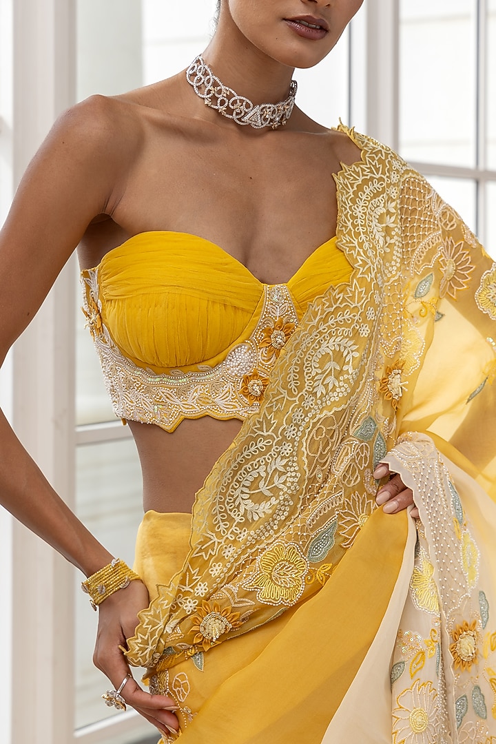 Ivory-Yellow Organza Hand Embroidered Ombre Reception Saree Set by House of Armuse at Pernia's Pop Up Shop