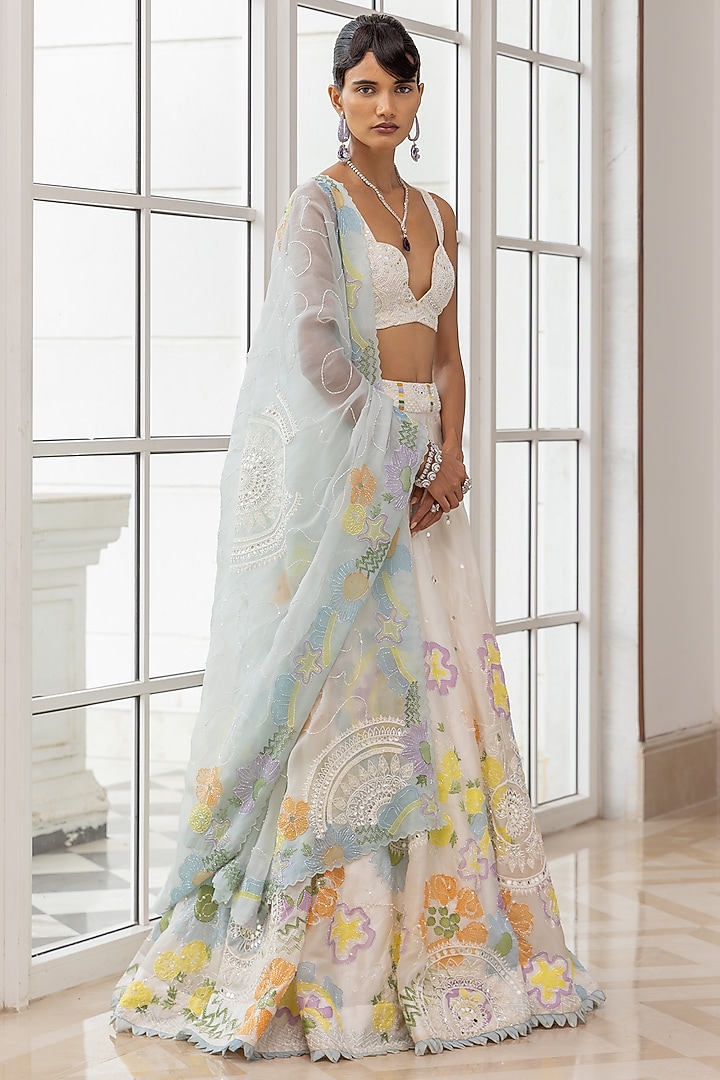 Ivory Satin Organza Handpainted & Resham Embroidered Bridal Lehenga Set by House of Armuse at Pernia's Pop Up Shop