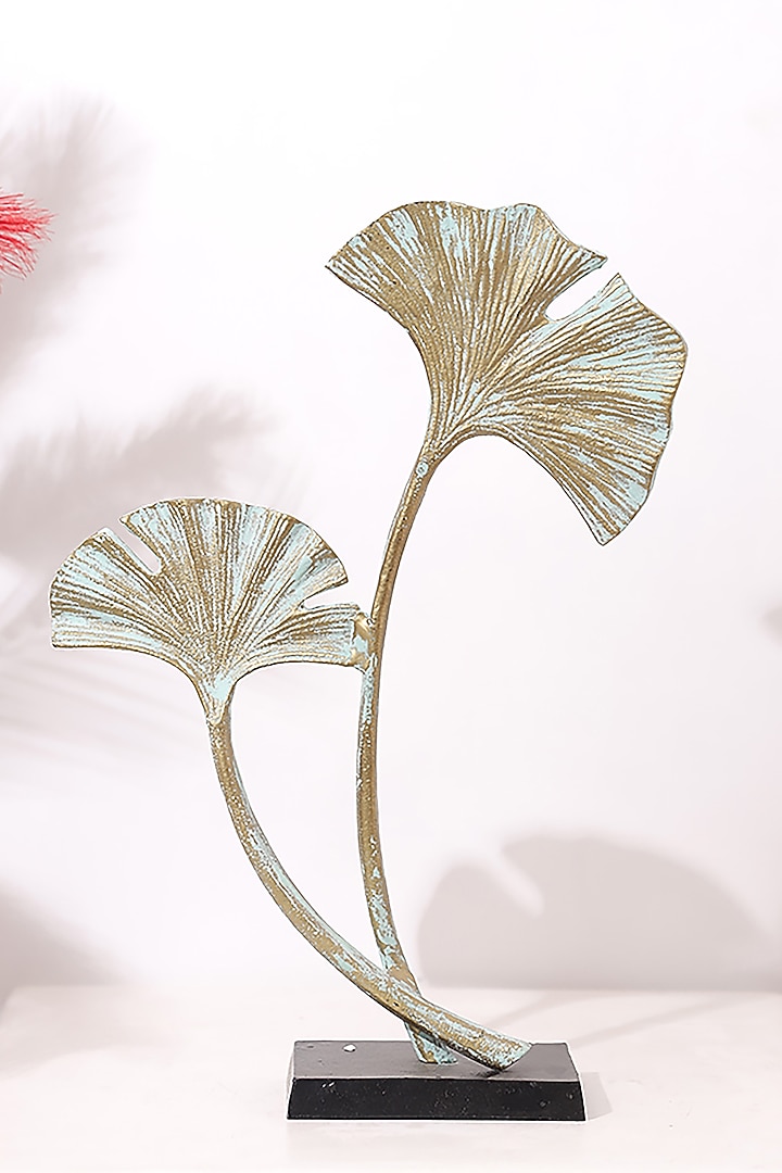 Green Metal Decorative Leaf Table Top Showpiece Design by Order Happiness at Pernia's Pop Up
