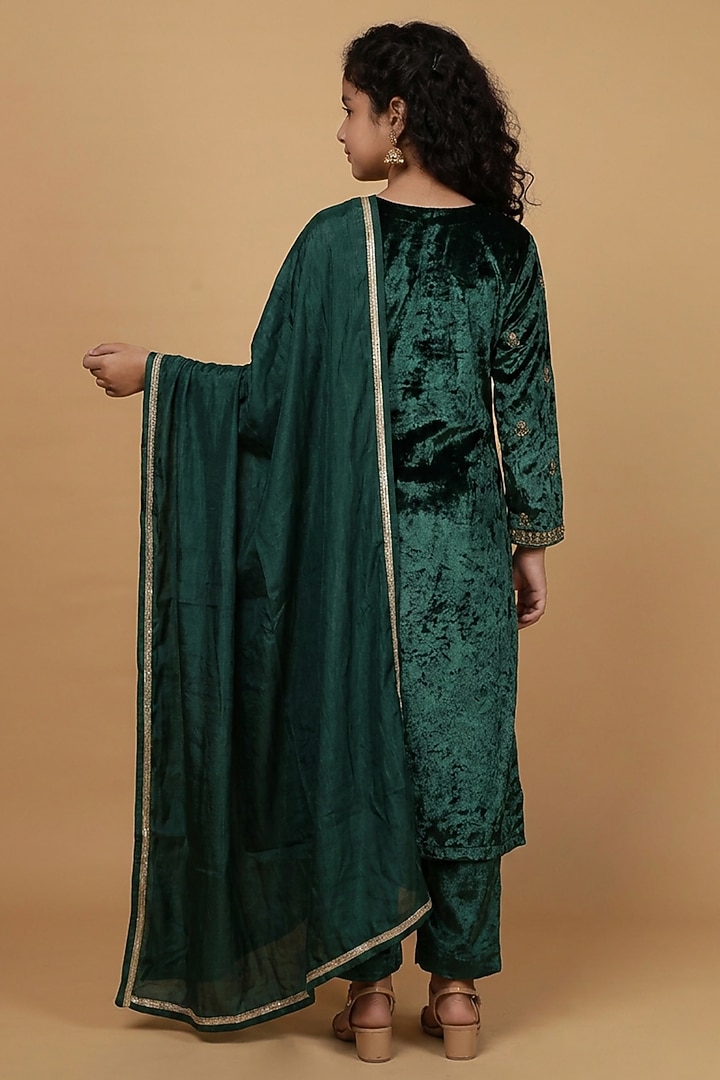 Dark Green Velvet Beadwork Kurta Set For Girls by Harmony at Pernia's Pop Up Shop