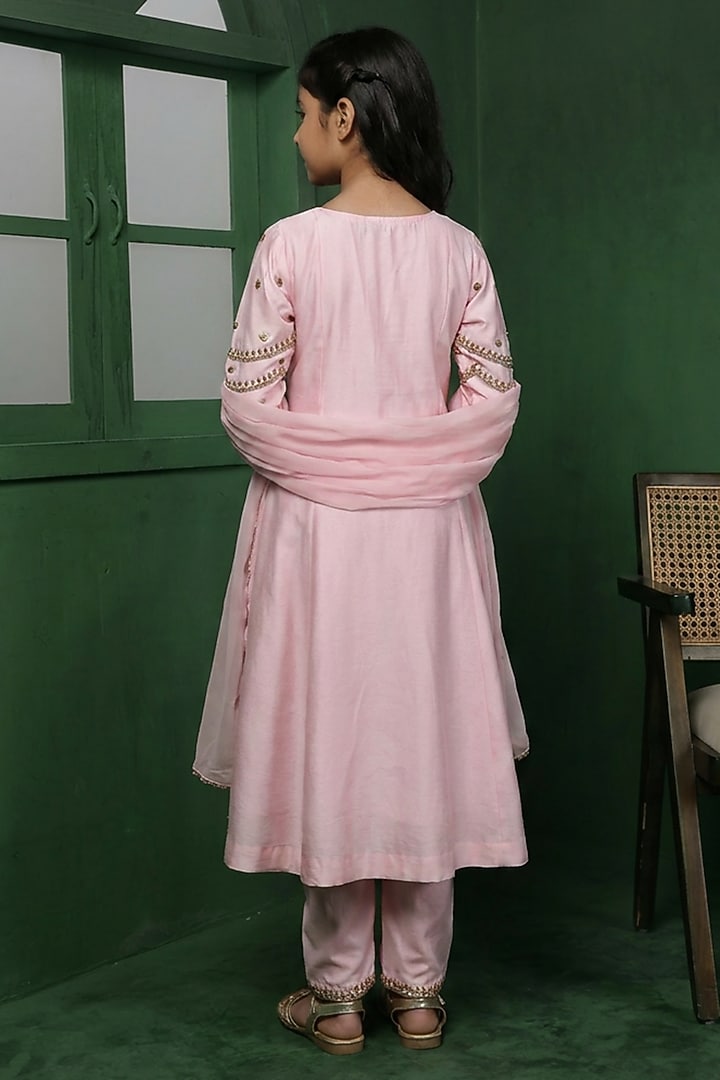 Light Pink Katan Silk Hand Embroidered Kurta Set For Girls by Harmony at Pernia's Pop Up Shop