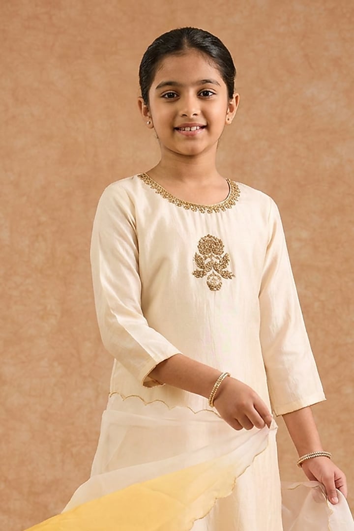 Ivory Opara Silk Hand Embroidered Kurta Set For Girls by Harmony at Pernia's Pop Up Shop