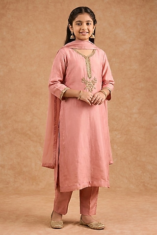 Dull Peach Opara Silk Hand Embroidered Kurta Set For Girls by Harmony
