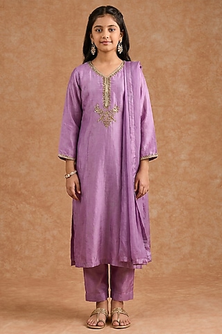Dull Purple Opara Silk Hand Embroidered Kurta Set For Girls by Harmony