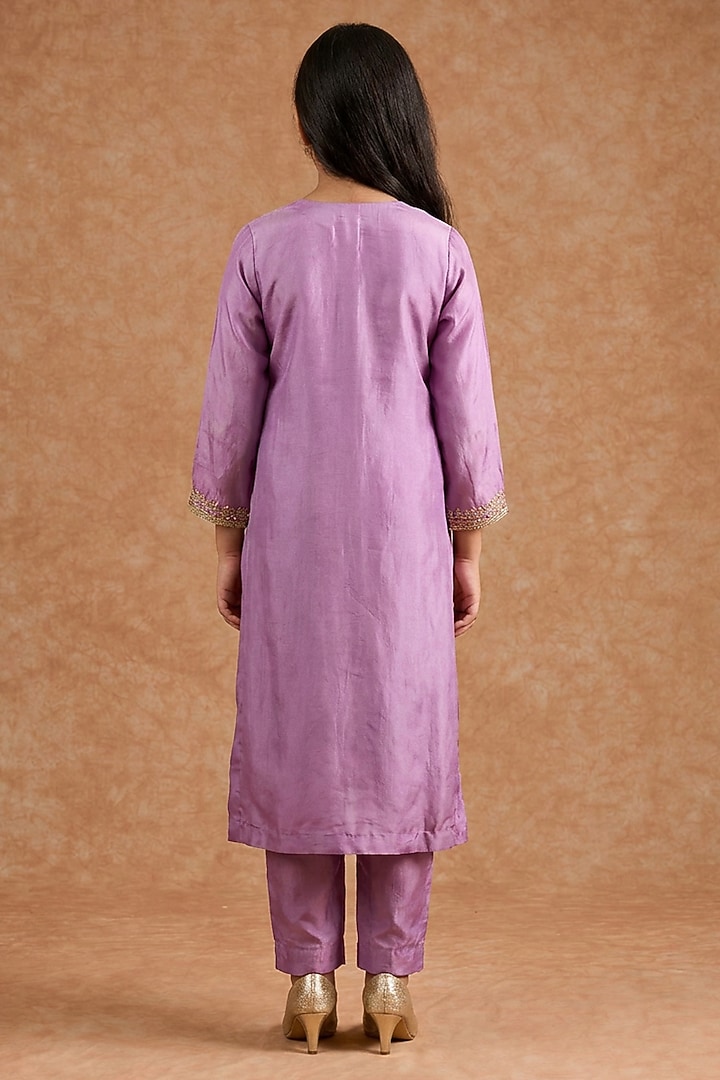 Dull Purple Opara Silk Hand Embroidered Kurta Set For Girls by Harmony at Pernia's Pop Up Shop