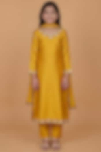 Mustard Katan Silk Mirror Embroidered Kurta Set For Girls by Harmony at Pernia's Pop Up Shop