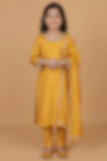 Mustard Opara Silk Pearl & Cutdana Embroidered Kurta Set For Girls by Harmony at Pernia's Pop Up Shop