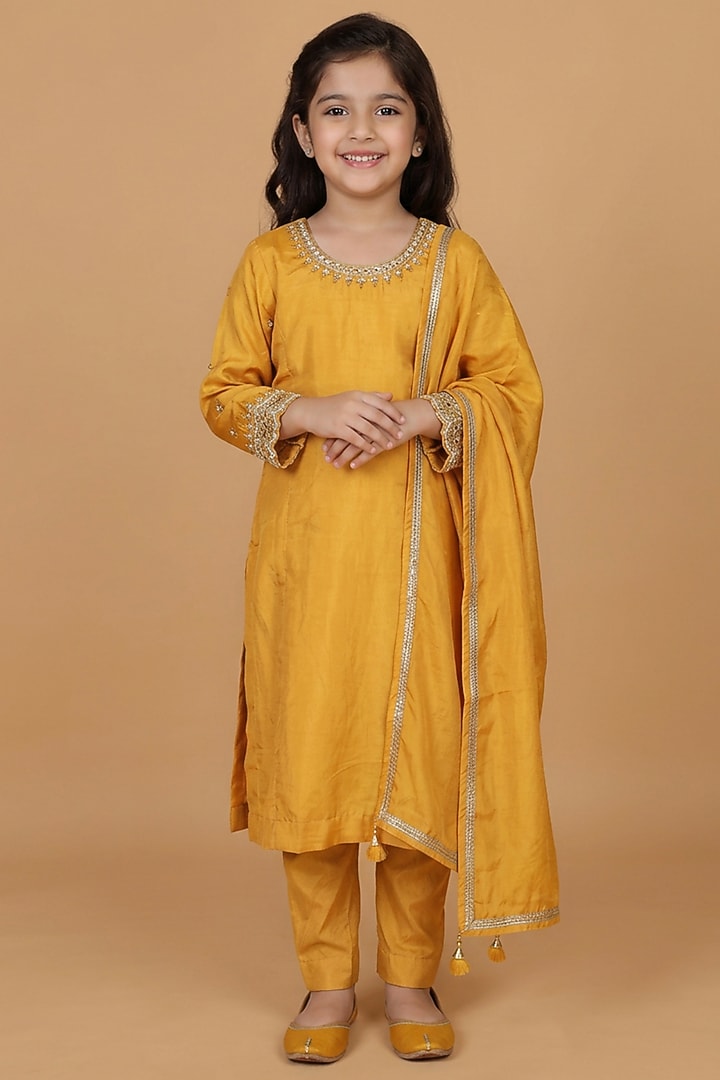 Mustard Opara Silk Pearl & Cutdana Embroidered Kurta Set For Girls by Harmony at Pernia's Pop Up Shop