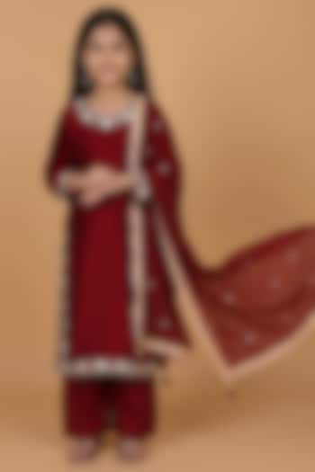 Maroon Self Katan Silk Cutdana Pearl & Mirror Embroidered Kurta Set For Girls by Harmony at Pernia's Pop Up Shop