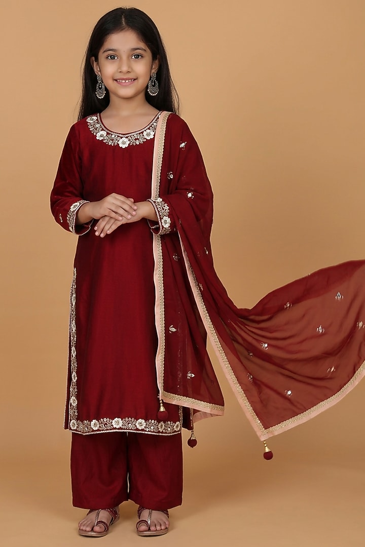 Maroon Self Katan Silk Cutdana Pearl & Mirror Embroidered Kurta Set For Girls by Harmony at Pernia's Pop Up Shop