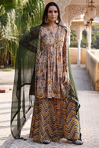 Leafy Green Cotton Silk Printed Kurta Set by HARSHA KHATRY