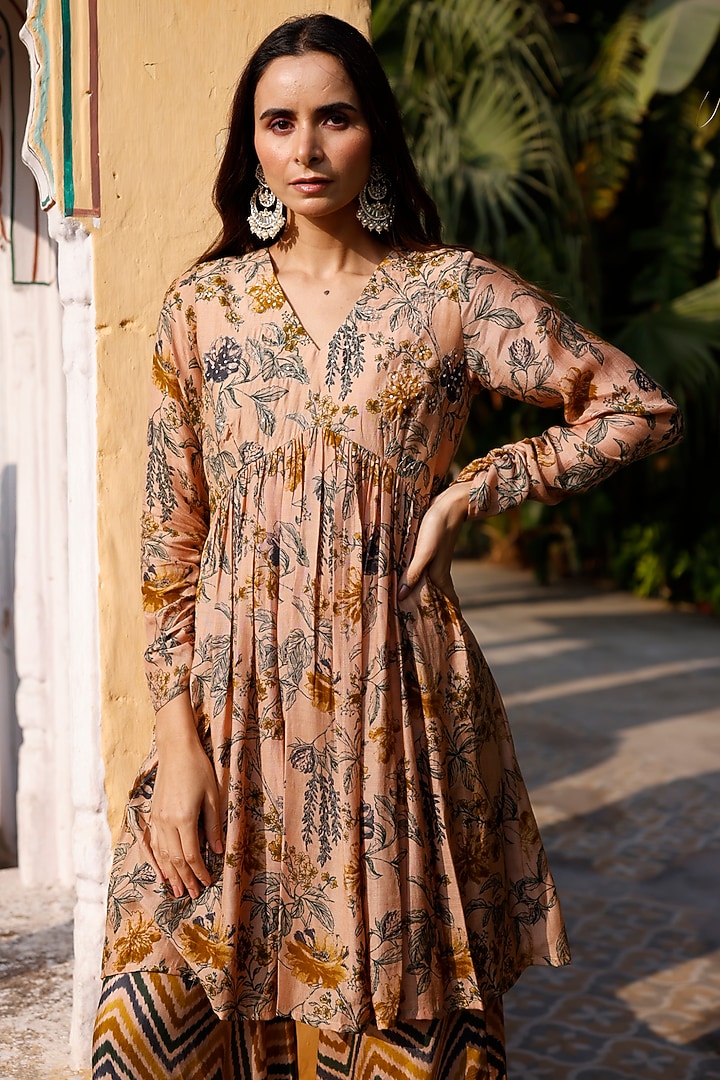 Leafy Green Cotton Silk Printed Kurta Set by HARSHA KHATRY at Pernia's Pop Up Shop