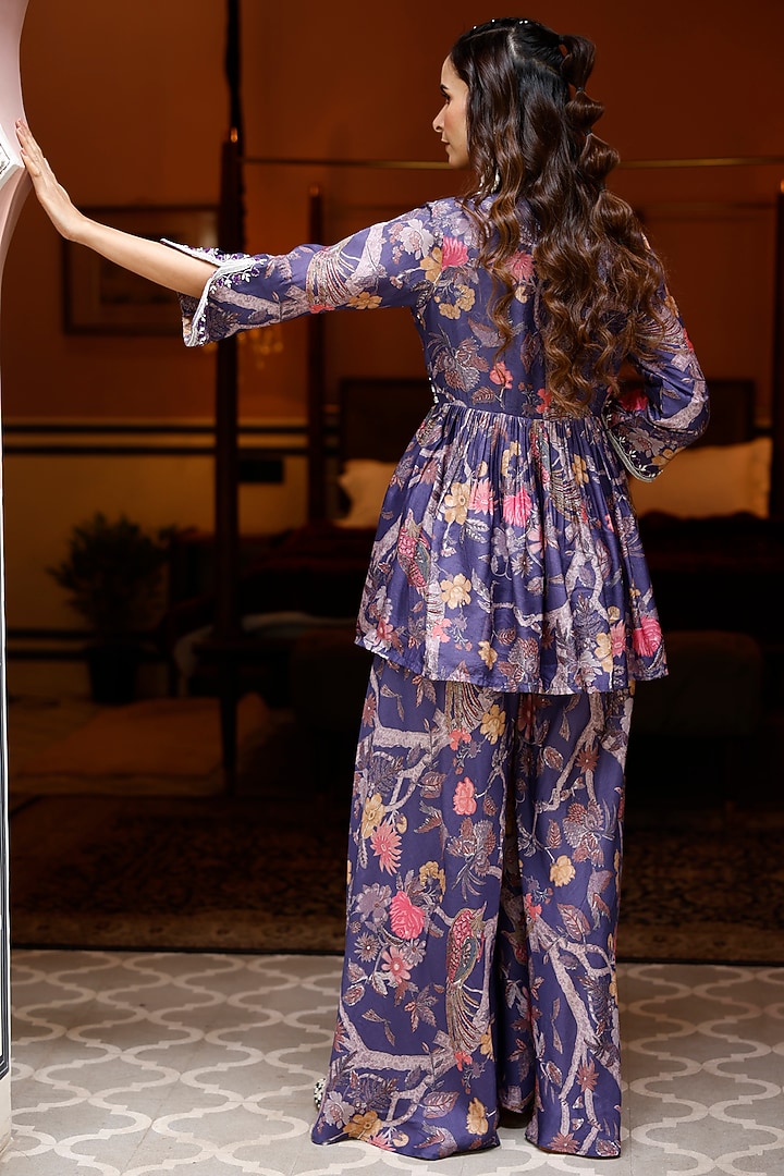 Purple Silk Embroidered Kurta Set by HARSHA KHATRY at Pernia's Pop Up Shop