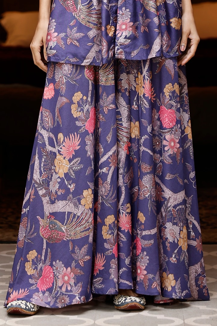 Purple Silk Embroidered Kurta Set by HARSHA KHATRY at Pernia's Pop Up Shop