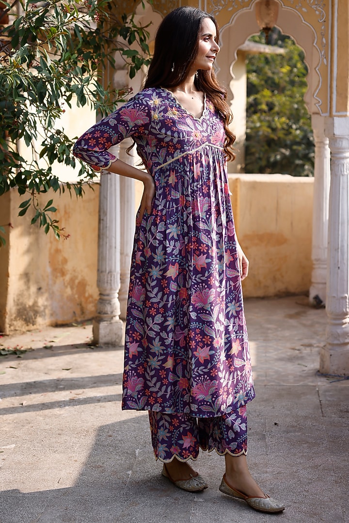 Purple Silk Floral Printed & Embroidered Kurta Set by HARSHA KHATRY at Pernia's Pop Up Shop
