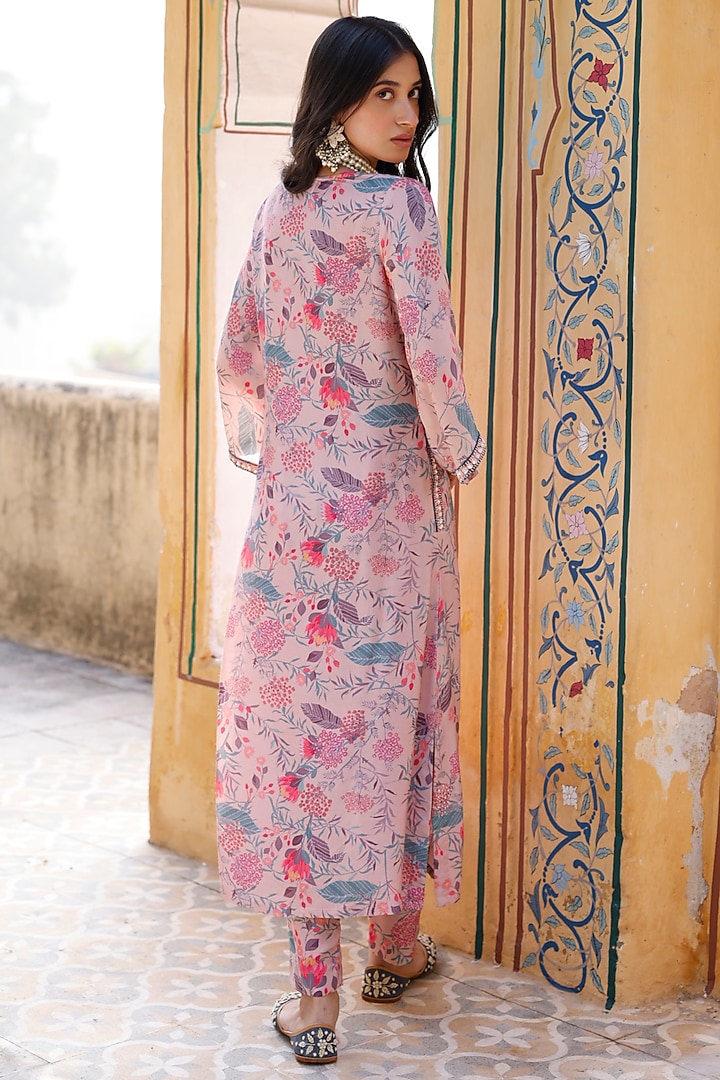 Pastel Peach SIlk Embroidered A-Line Kurta Set by HARSHA KHATRY at Pernia's Pop Up Shop
