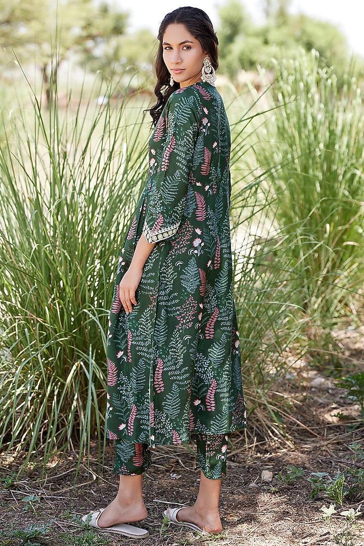 Dark Green Tussar Silk Printed & Embroidered Kurta Set by HARSHA KHATRY at Pernia's Pop Up Shop