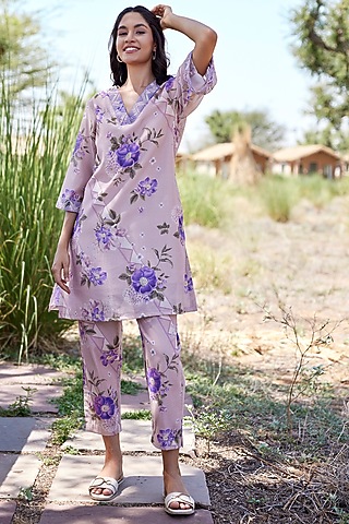 Lilac Chanderi Embellished & Printed Kurta Set by HARSHA KHATRY