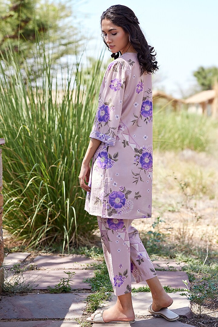 Lilac Chanderi Embellished & Printed Kurta Set by HARSHA KHATRY at Pernia's Pop Up Shop