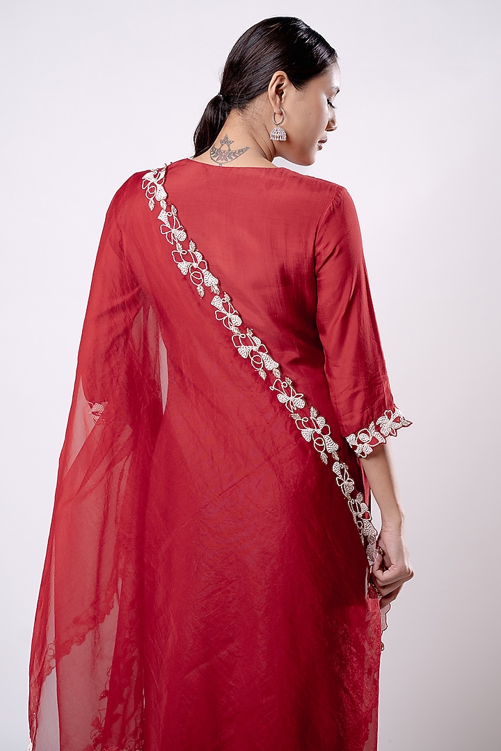 Merlot Red Dola Silk Pearl Work Kurta Set by Harshita Jain at Pernia's Pop Up Shop