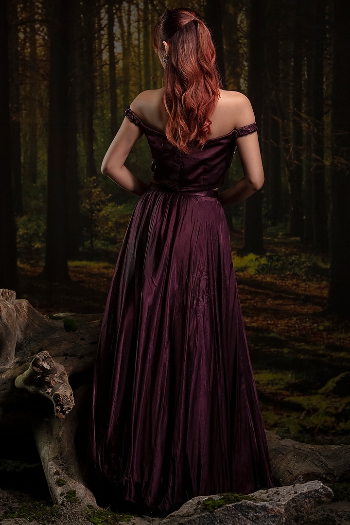 Plum Gajji Silk Wedding Lehenga Set by Harshita Jain at Pernia's Pop Up Shop