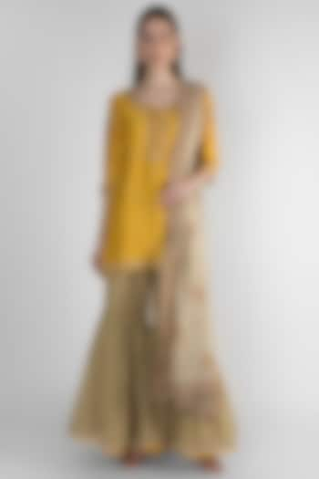 Mustard Yellow & Beige Embroidered Printed Kurta Set by Himani And Anjali Shah