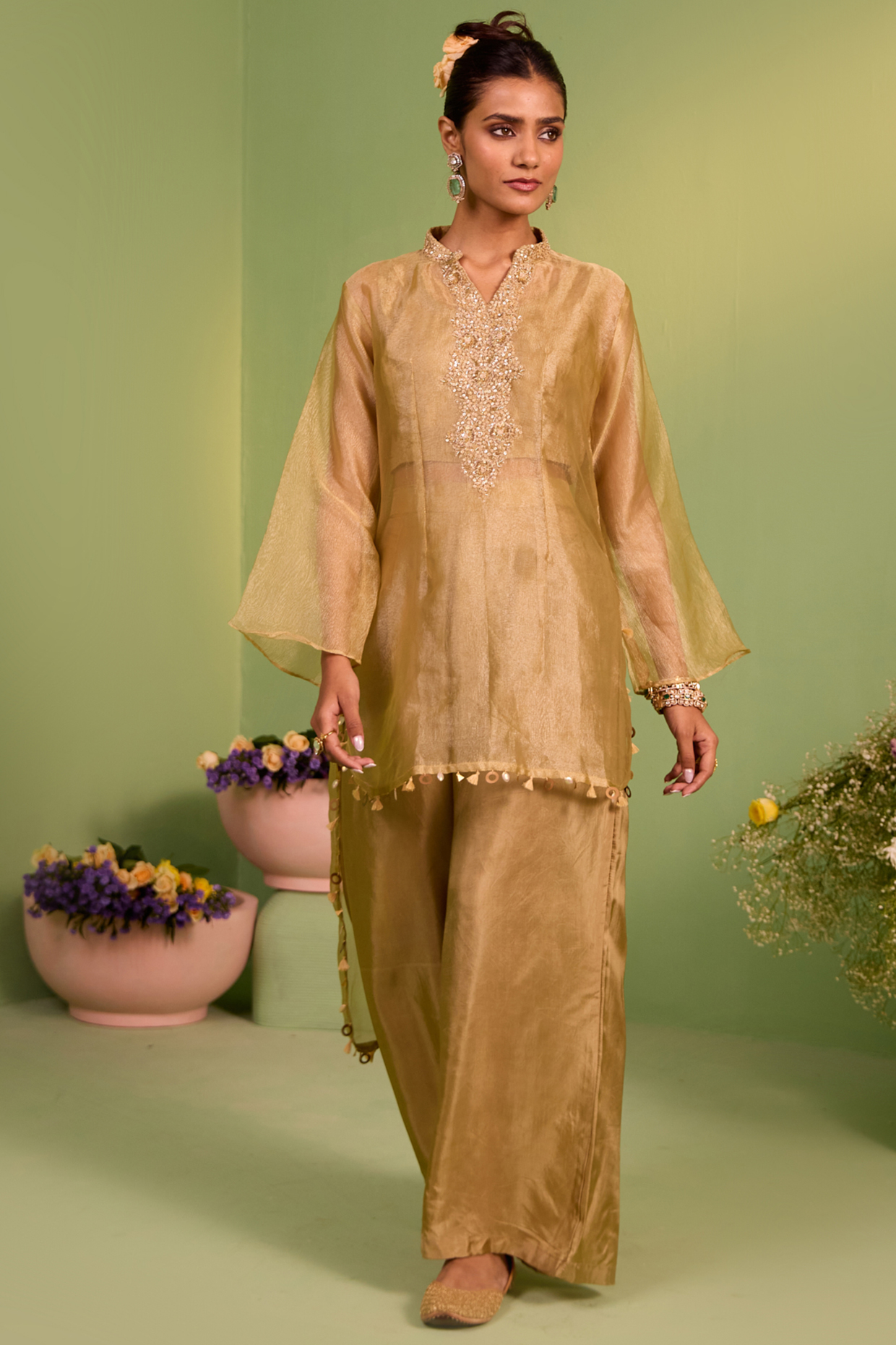 Bronze Tissue Sequins & Cutdana Work Kurta Set by House of Armuse at Pernia's Pop Up Shop