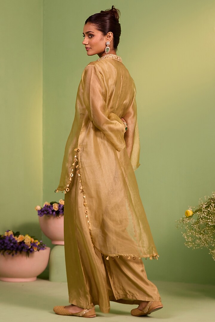 Bronze Tissue Sequins & Cutdana Work Kurta Set by House of Armuse at Pernia's Pop Up Shop