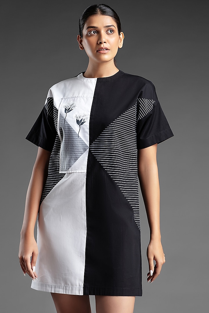 Black & White Cotton Haindpainted Dress by House of MANAA