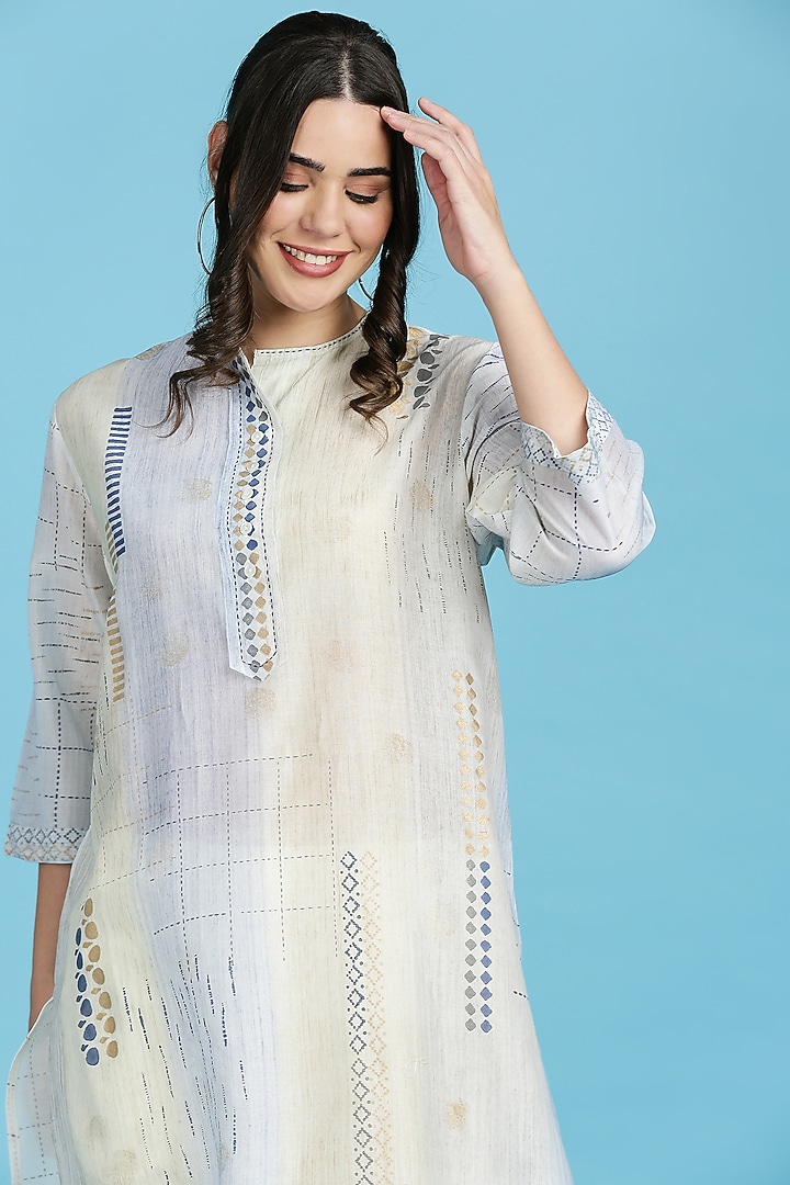 Ecru Grey Hand Blocked Tunic by ILAPTI at Pernia's Pop Up Shop