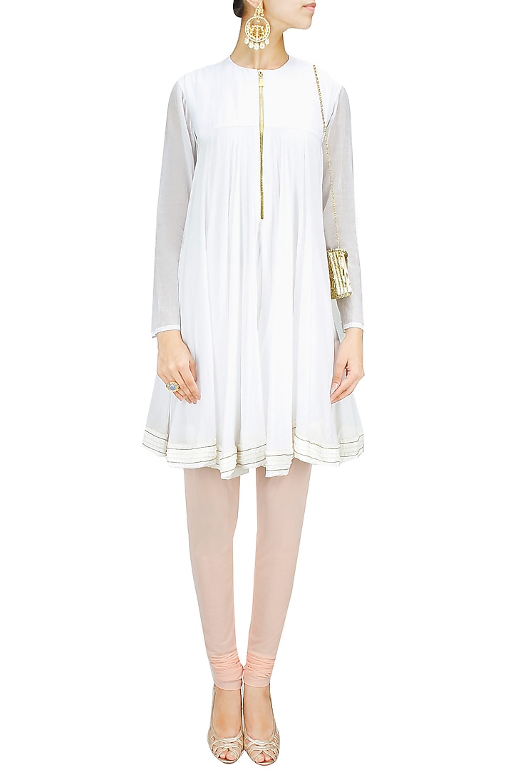 White pearl embroidered kediya short dress available only at Pernia's Pop-Up Shop.
