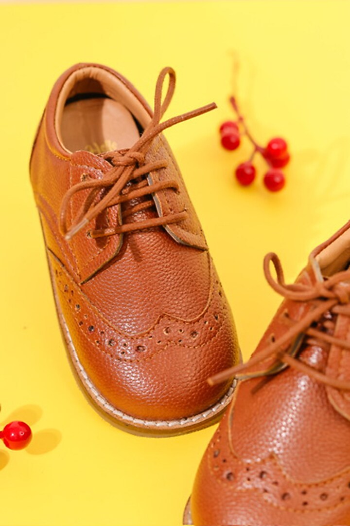 Tan Brown Leatherette Lace-Up Shoes For Boys by Hello Jr at Pernia's Pop Up Shop