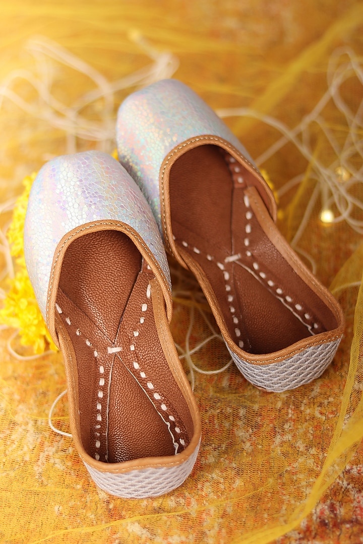 Silver Leather Juttis For Girls by Hello Jr at Pernia's Pop Up Shop